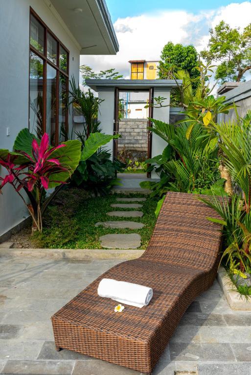 Villa Padang Santhi Ubud Exteriör bild
